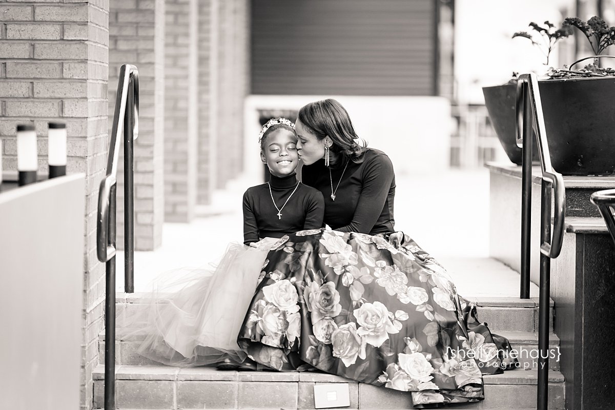 Mother + Daughter Create Beautiful Moments for Photos